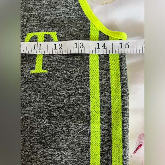 F&F Size: One Size Sport Workout Set Sleeveless Top/Leggings Gray/Neon - Picture 4 of 11
